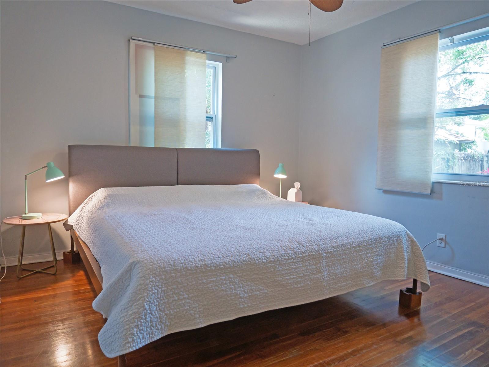 Listing photo id 15 for 1620 15th Street N