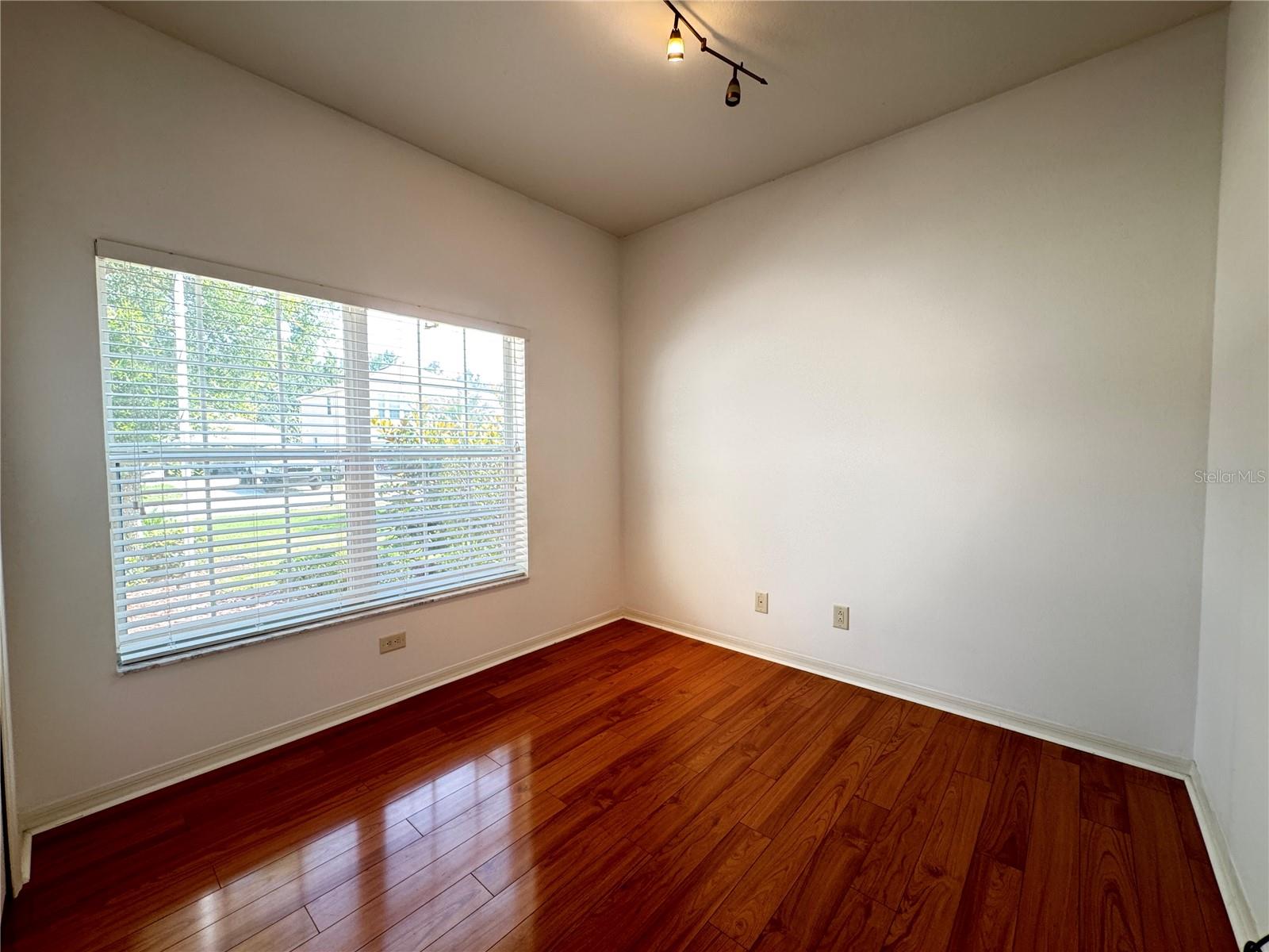 Image 13 of 24 For 18846 Narimore Drive