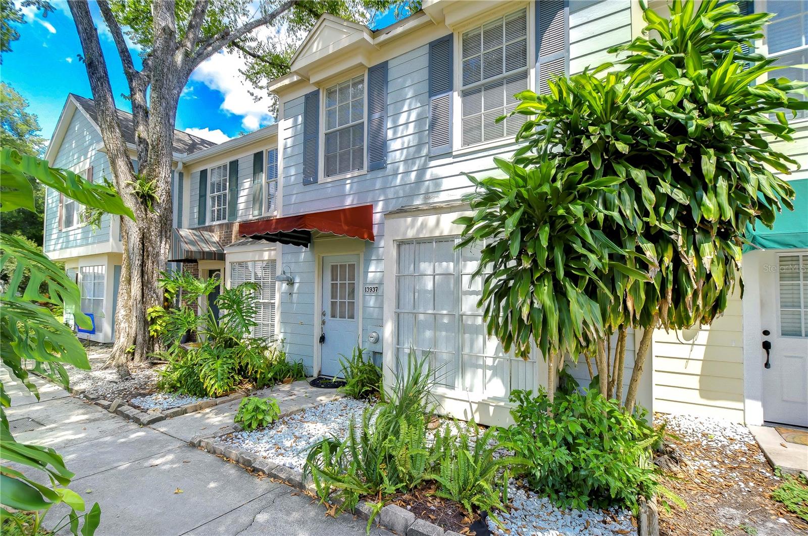 Details for 13937 Fletchers Mill Drive, TAMPA, FL 33613