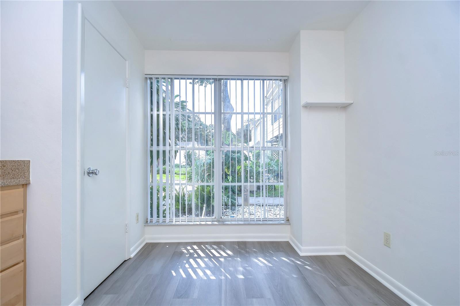 Image 12 of 55 For 13937 Fletchers Mill Drive