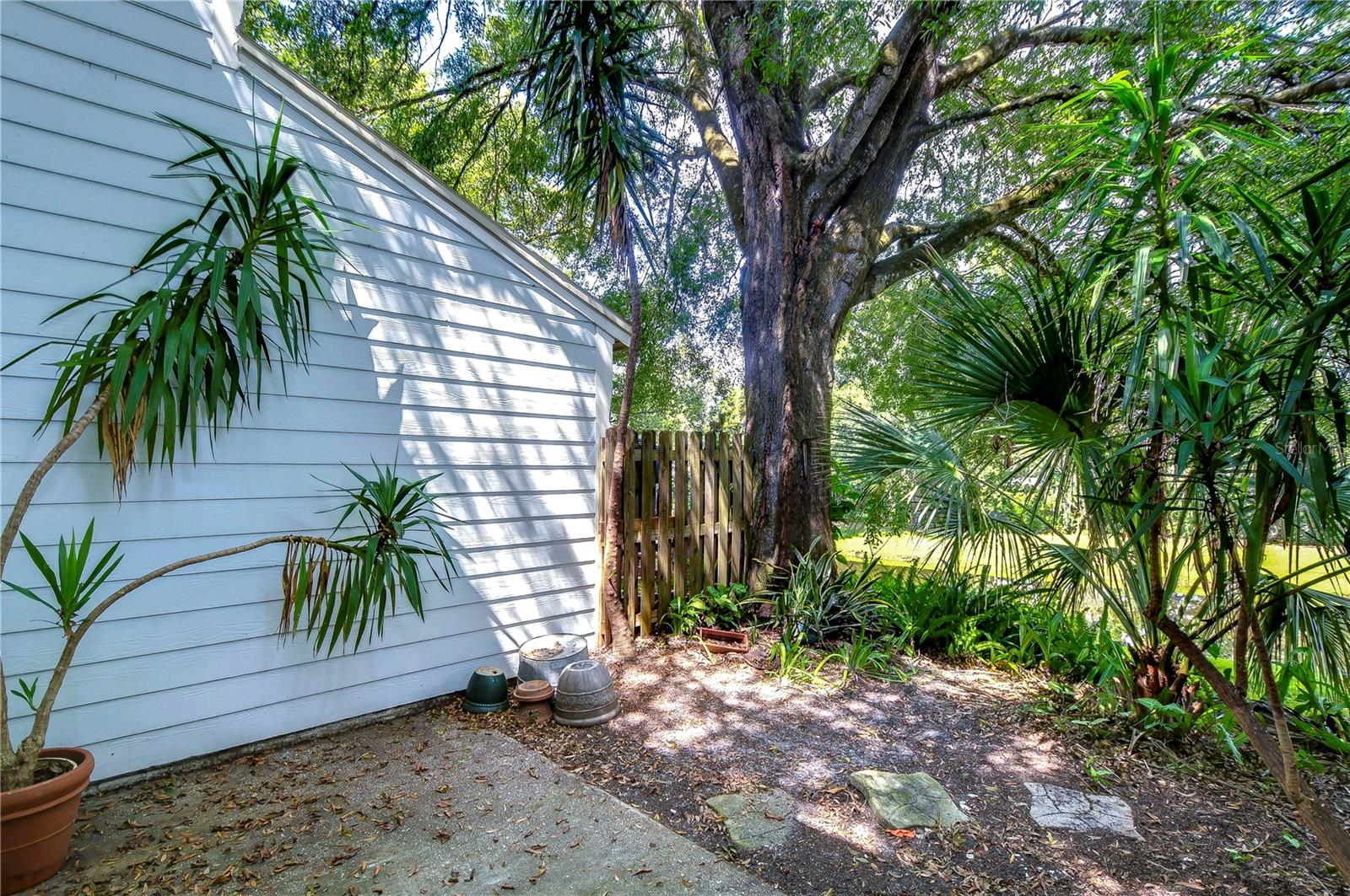 Image 32 of 55 For 13937 Fletchers Mill Drive