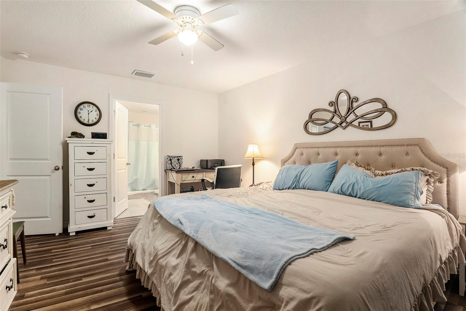Image 16 of 26 For 7639 Broad Pointe Drive