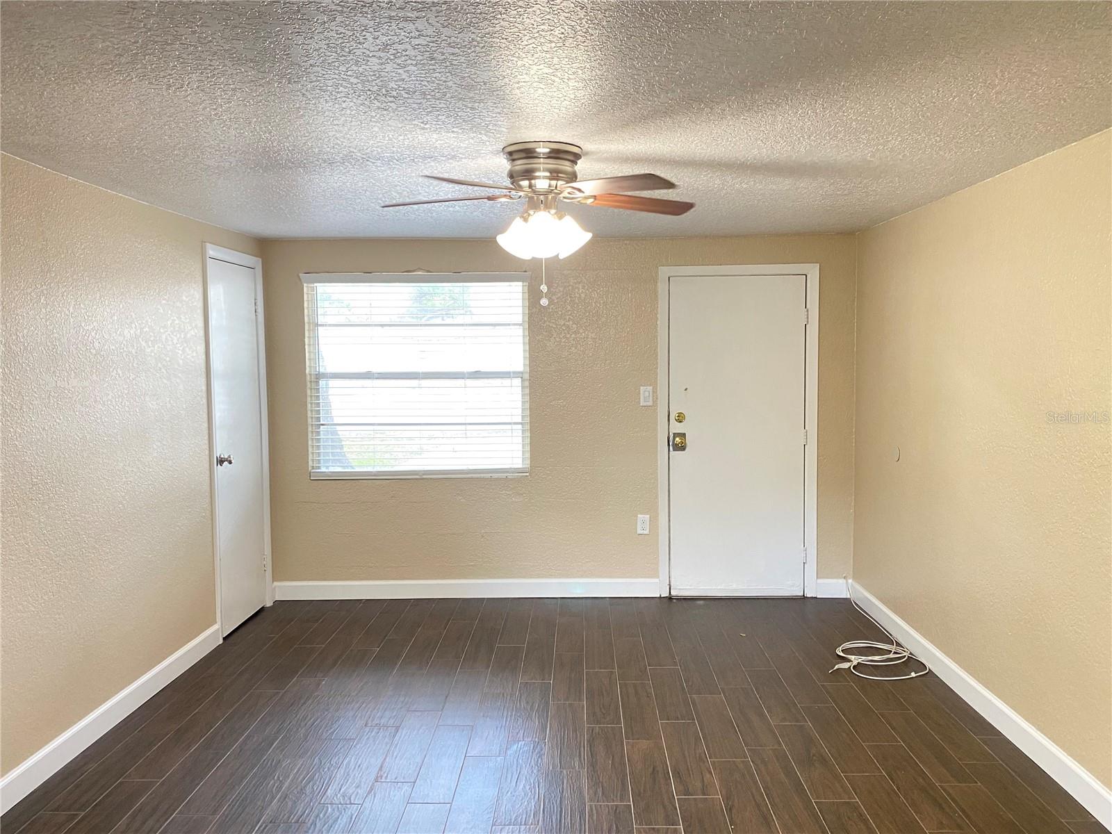 Image 3 of 8 For 37147 Marlu Lane
