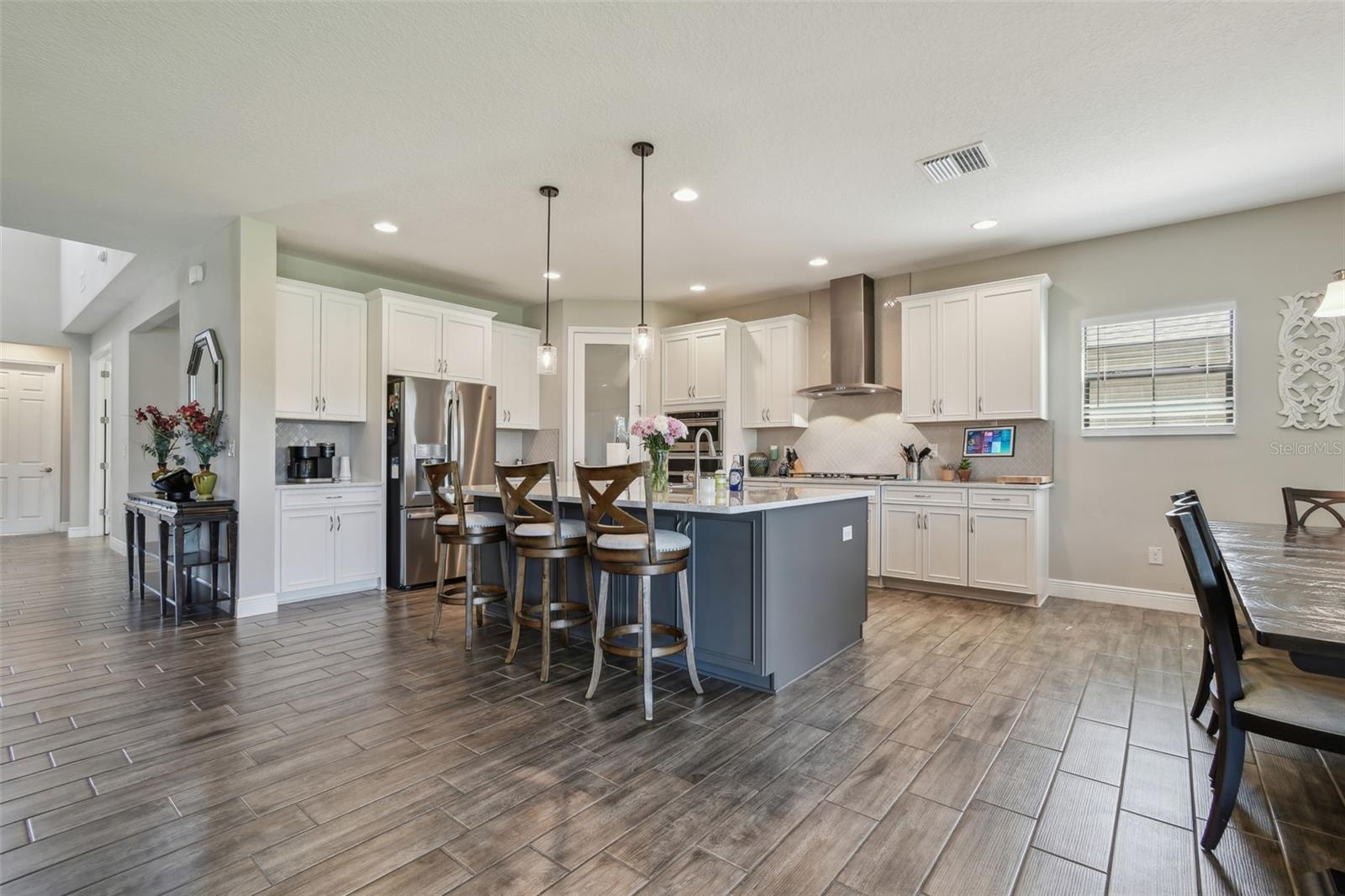 Image 12 of 66 For 14439 Woodland Spur Dr