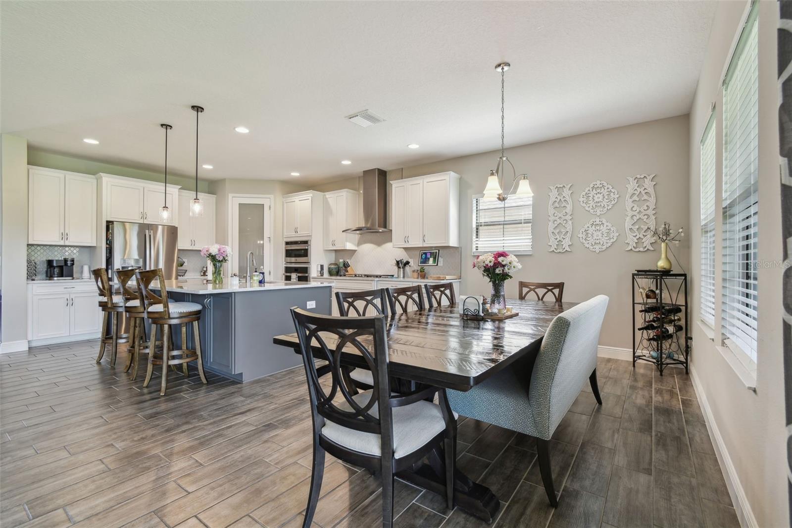 Image 22 of 66 For 14439 Woodland Spur Dr