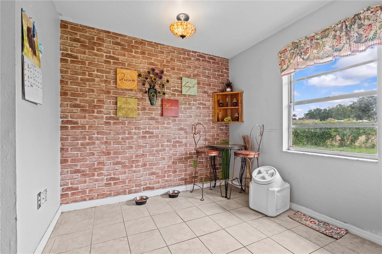 Image 10 of 40 For 4003 Prairie Bend Lane