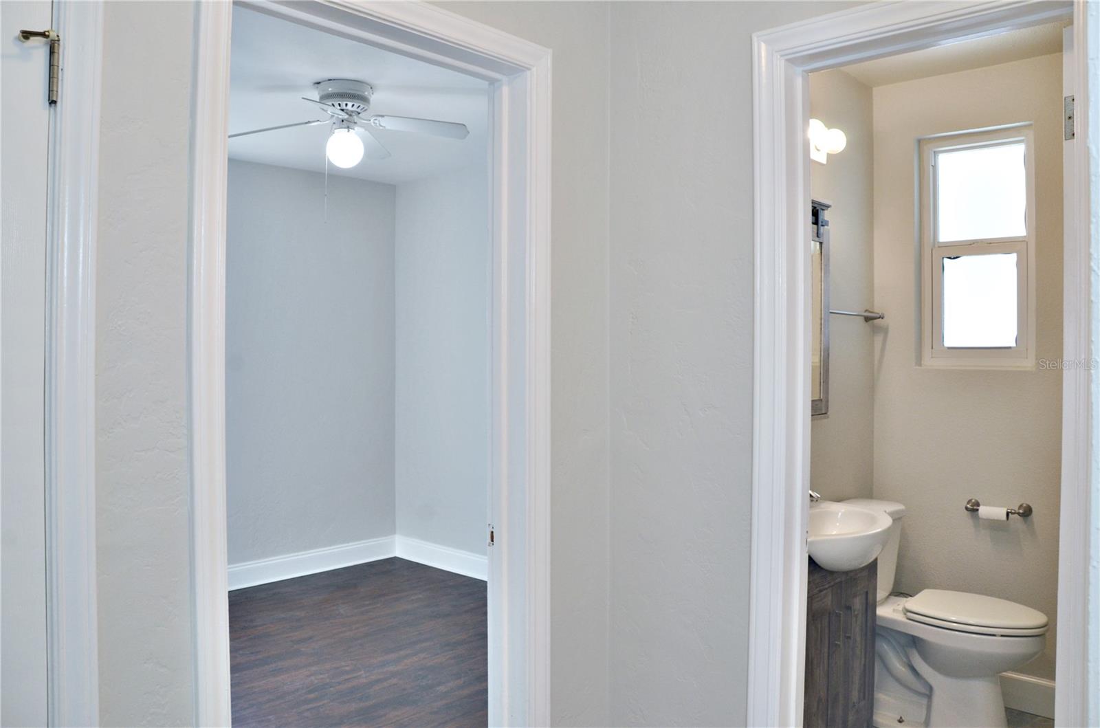 Image 12 of 27 For 2822 37th Avenue N