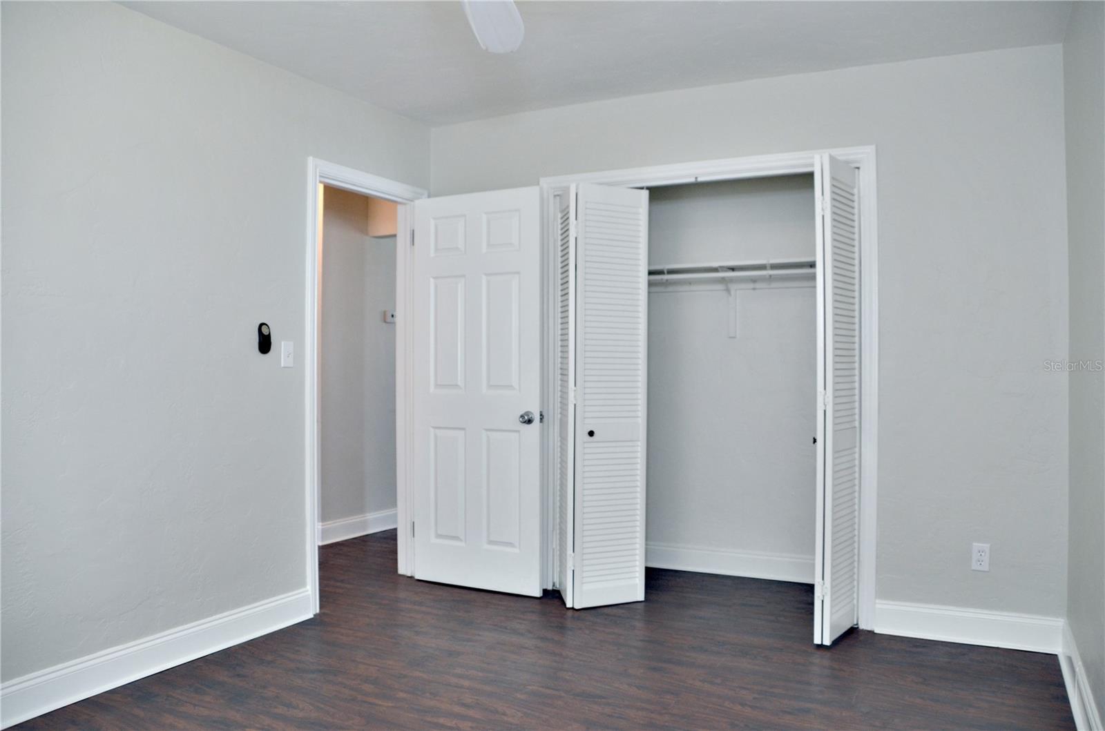 Image 14 of 27 For 2822 37th Avenue N