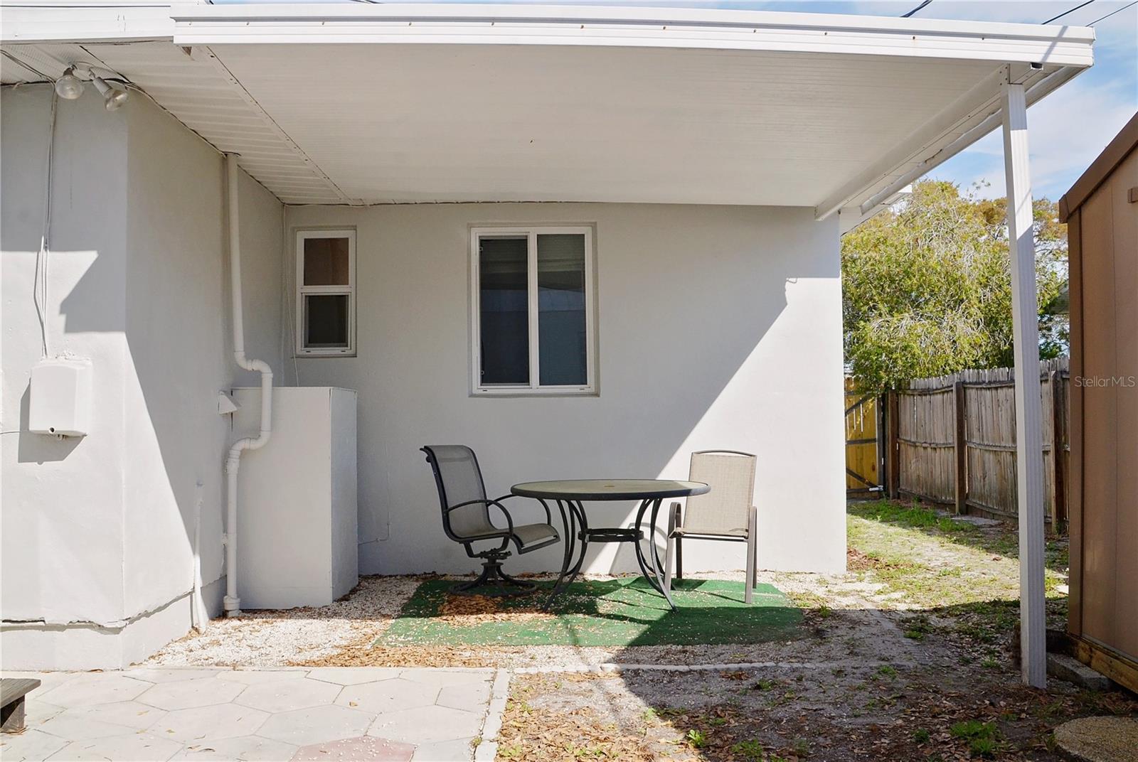 Image 21 of 27 For 2822 37th Avenue N