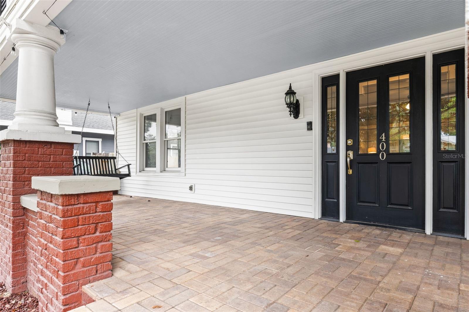 Image 4 of 31 For 400 Jean Street