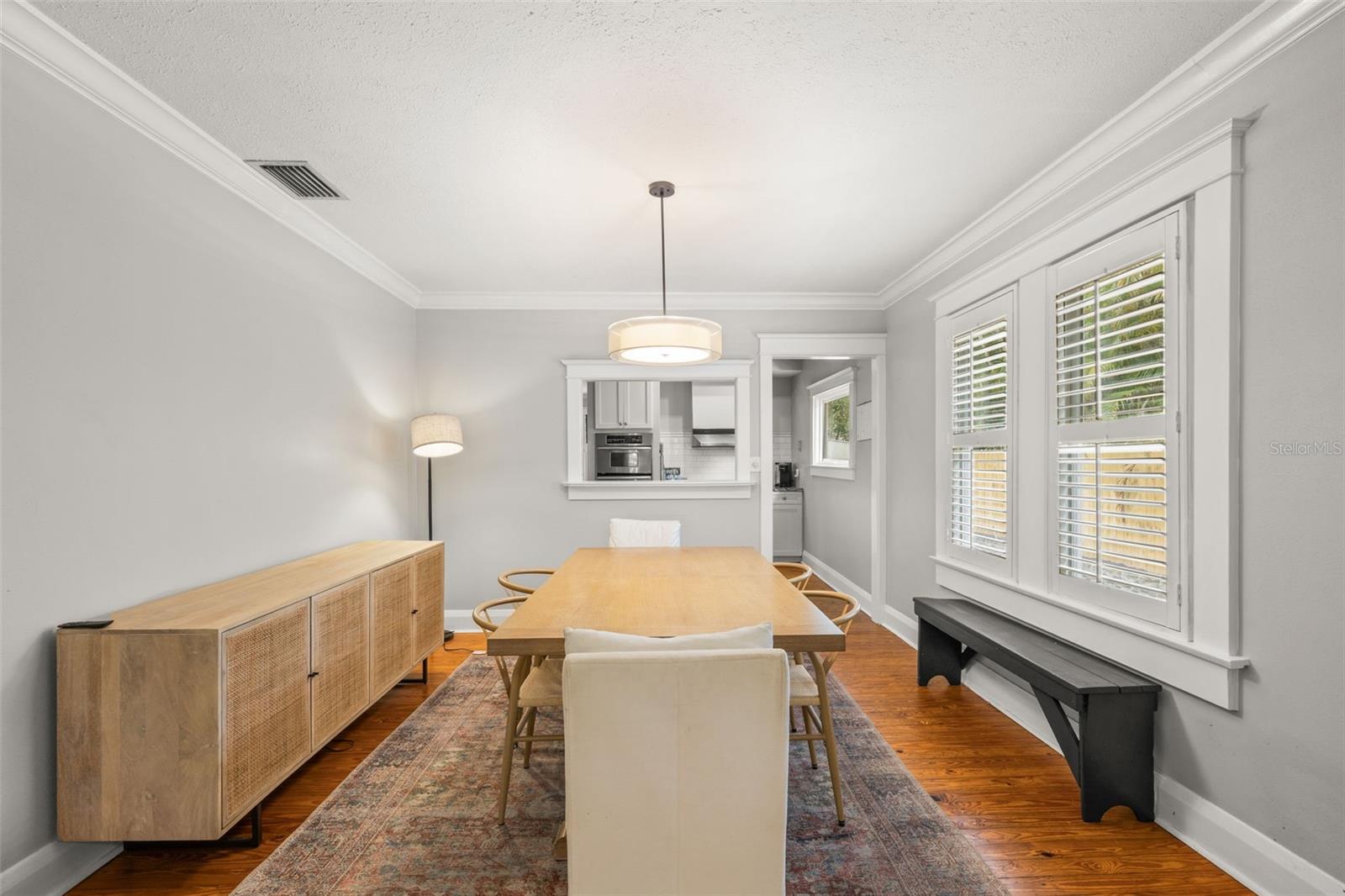 Image 9 of 31 For 400 Jean Street