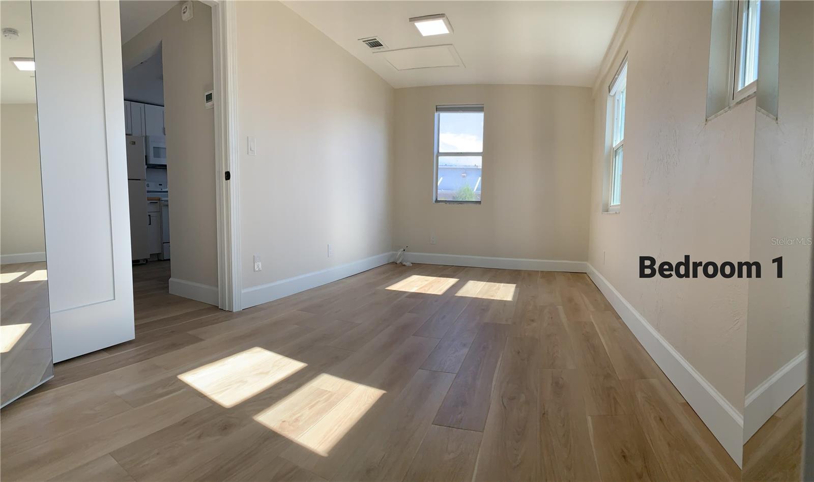 Image 11 of 14 For 2301 28th Avenue N