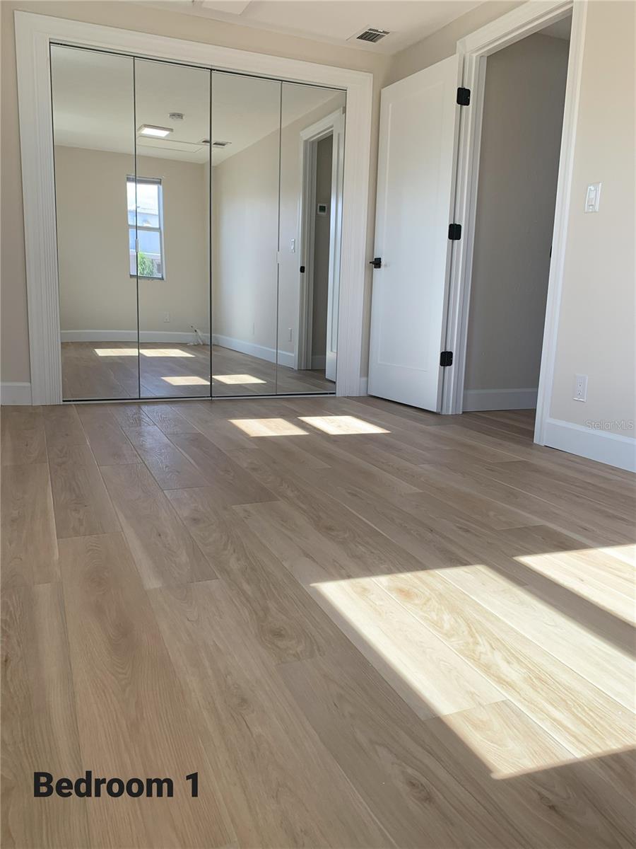Image 12 of 14 For 2301 28th Avenue N