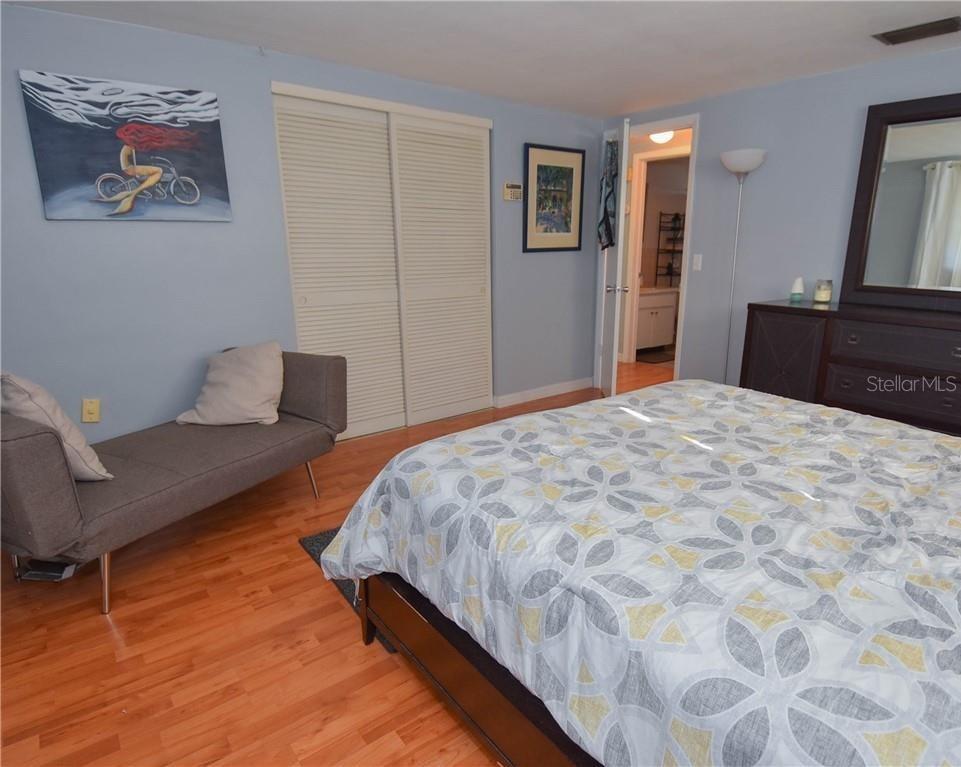 Image 19 of 28 For 5307 Whippoorwill Drive