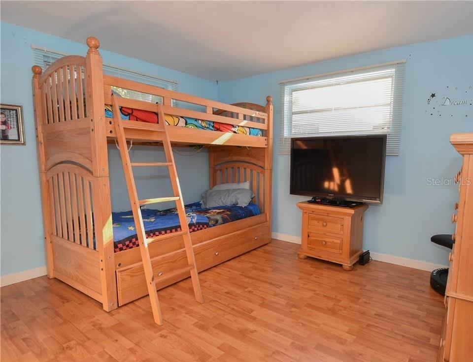 Image 21 of 28 For 5307 Whippoorwill Drive