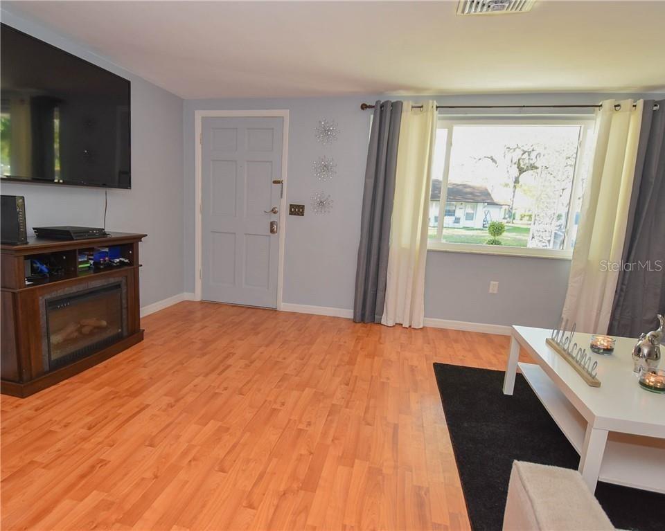 Image 9 of 28 For 5307 Whippoorwill Drive