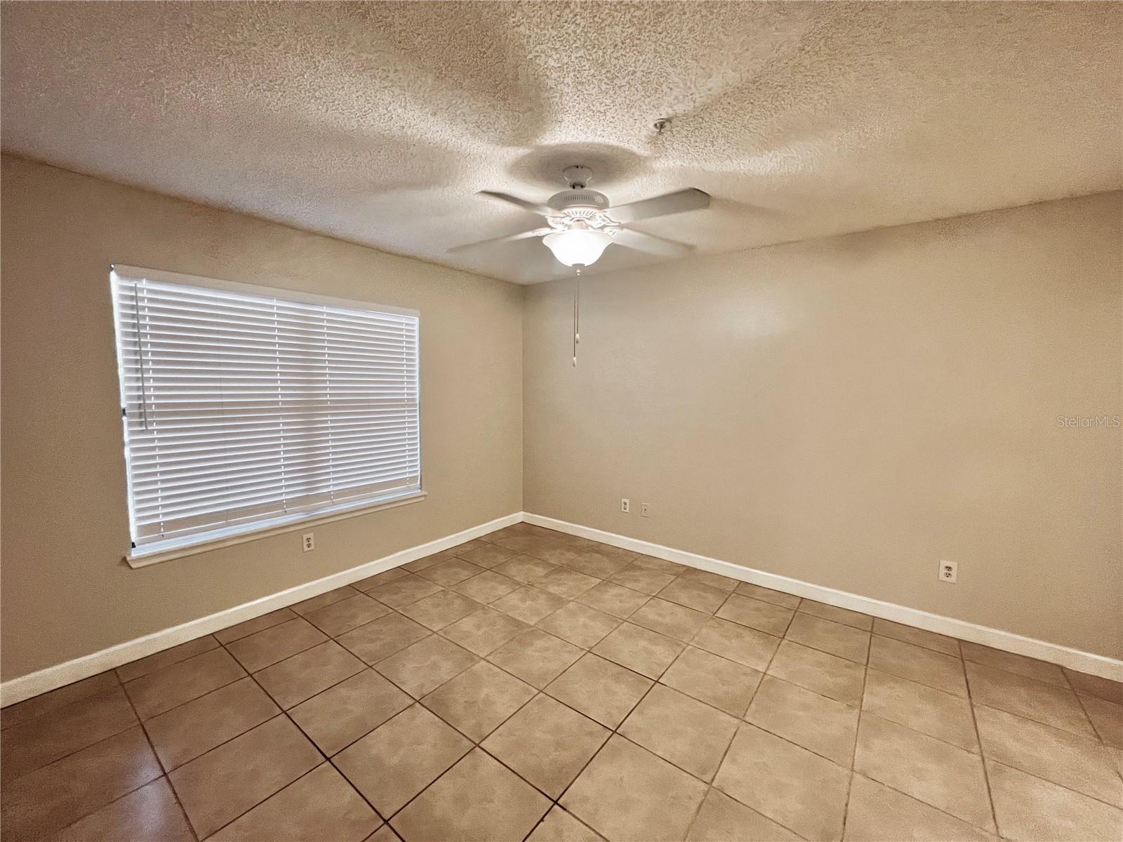 Image 6 of 20 For 11901 4th Street N 3105