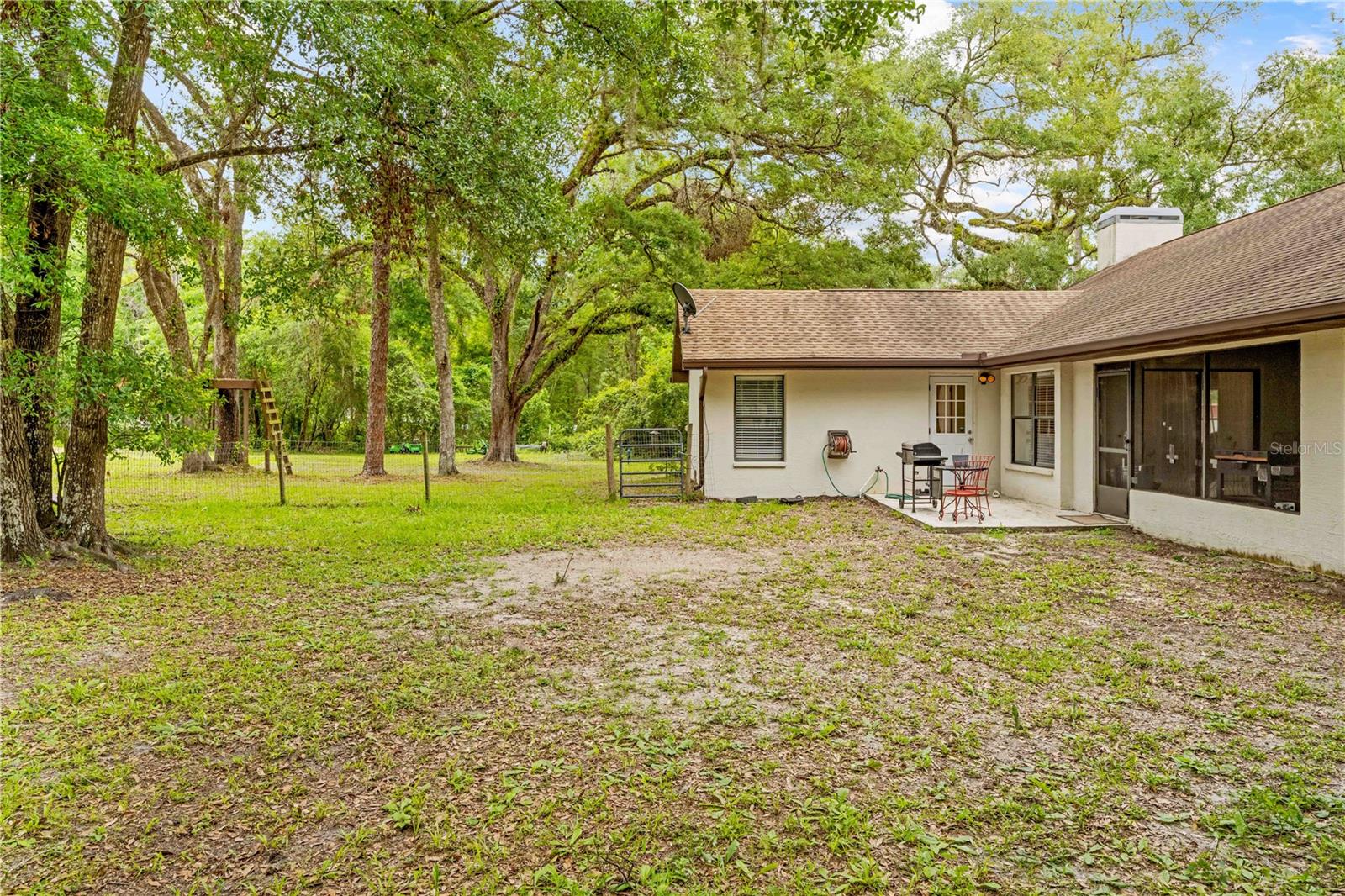 Image 42 of 59 For 19555 Phillips Road
