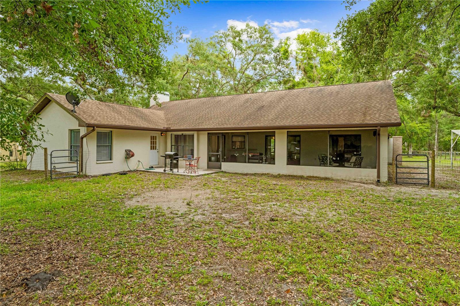Image 43 of 59 For 19555 Phillips Road