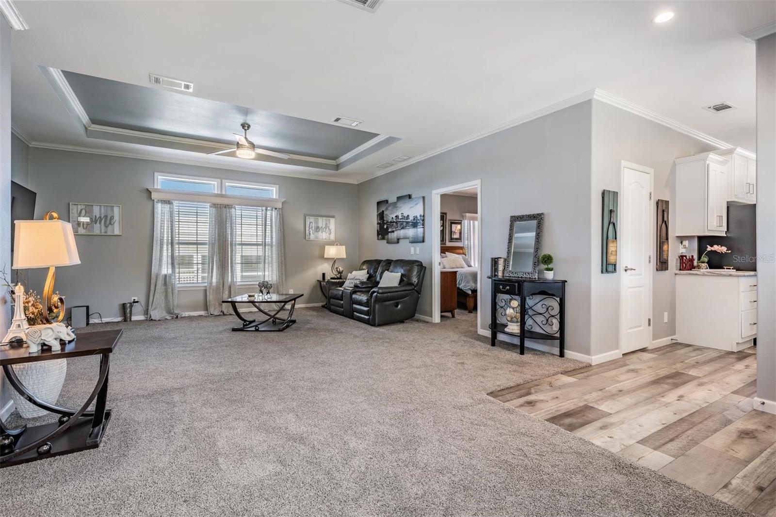 Image 14 of 46 For 37624 Landis Avenue