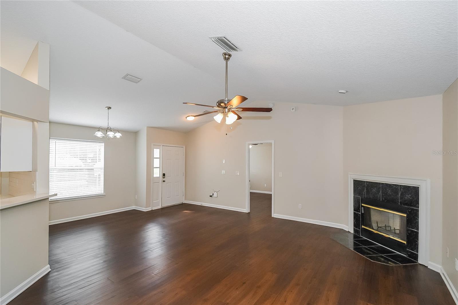 Image 4 of 16 For 6735 Salt Pond Drive N
