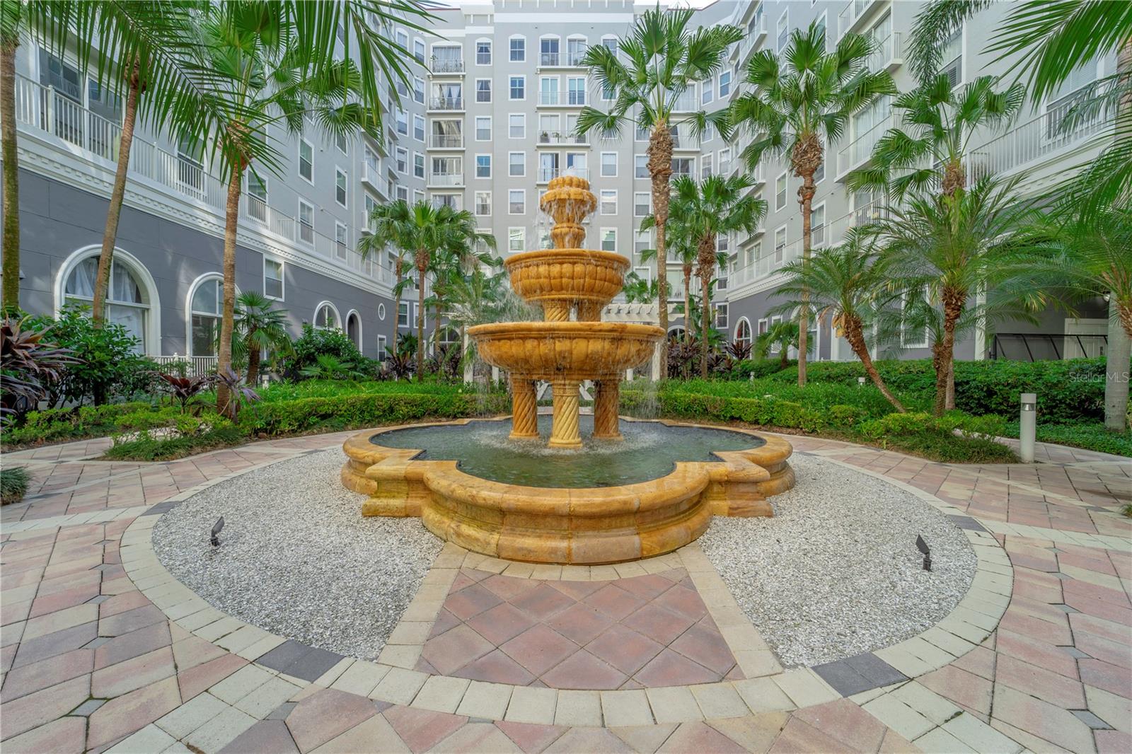 Image 24 of 35 For 700 Harbour Island Boulevard 342