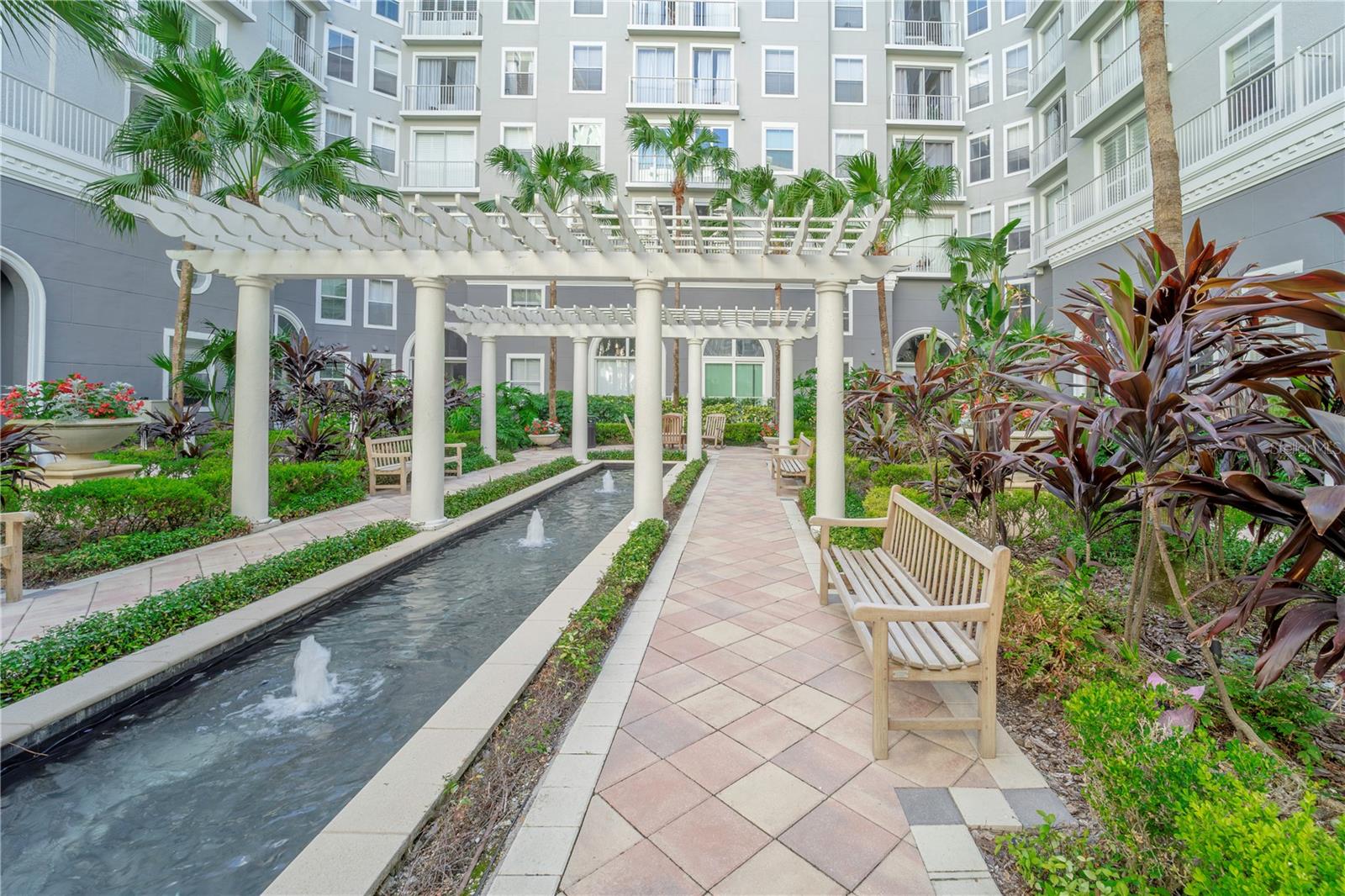 Image 27 of 35 For 700 Harbour Island Boulevard 342