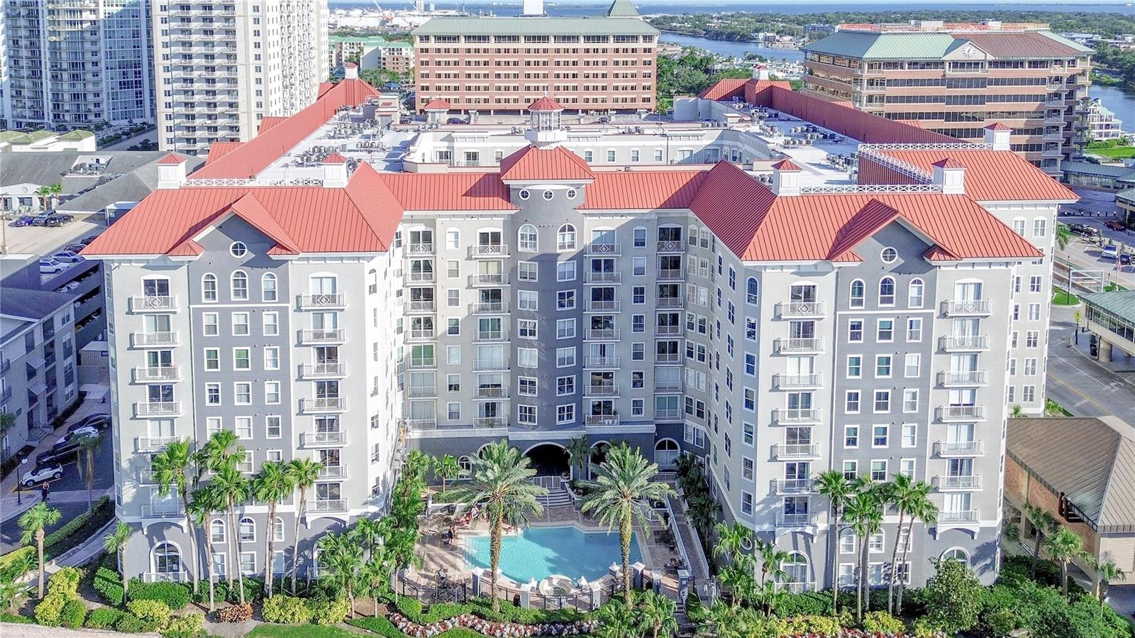 Image 32 of 35 For 700 Harbour Island Boulevard 342