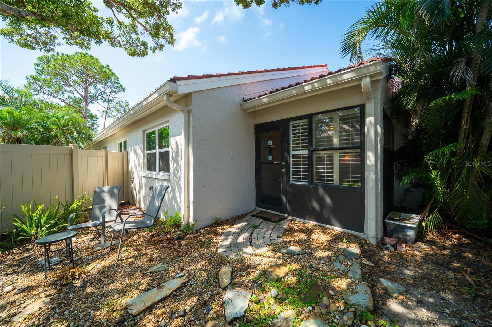 Image 11 of 42 For 4783 Palermo Court Ne 4783