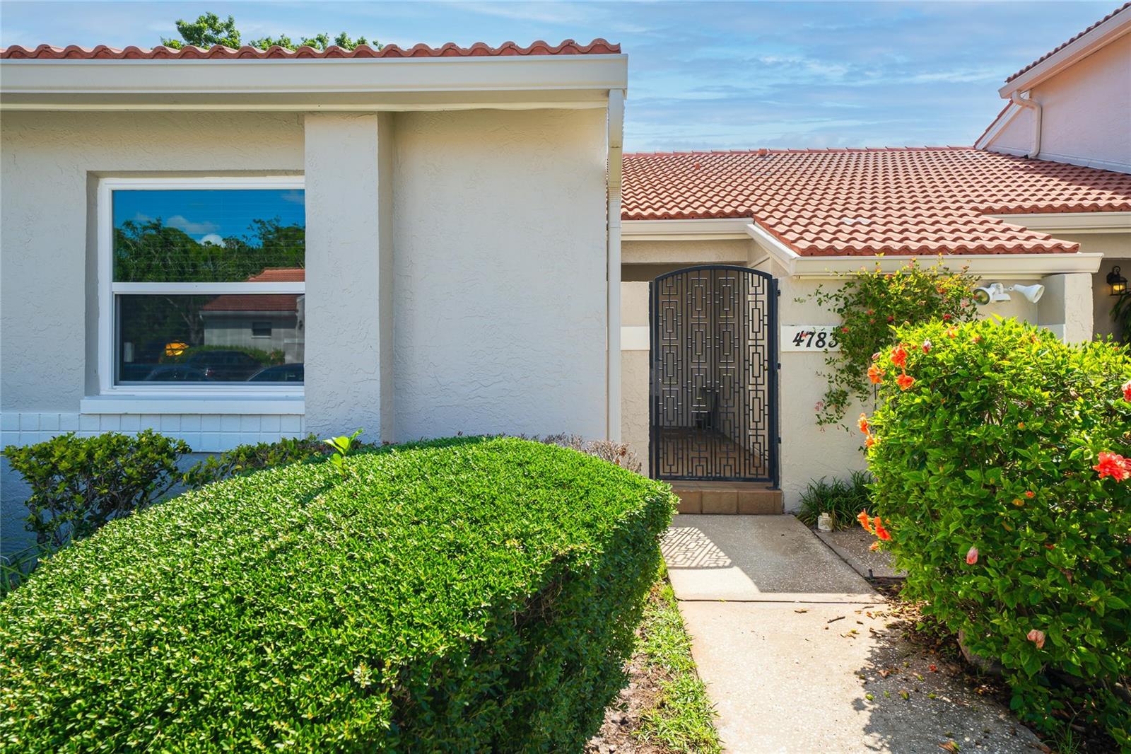 Image 2 of 42 For 4783 Palermo Court Ne 4783