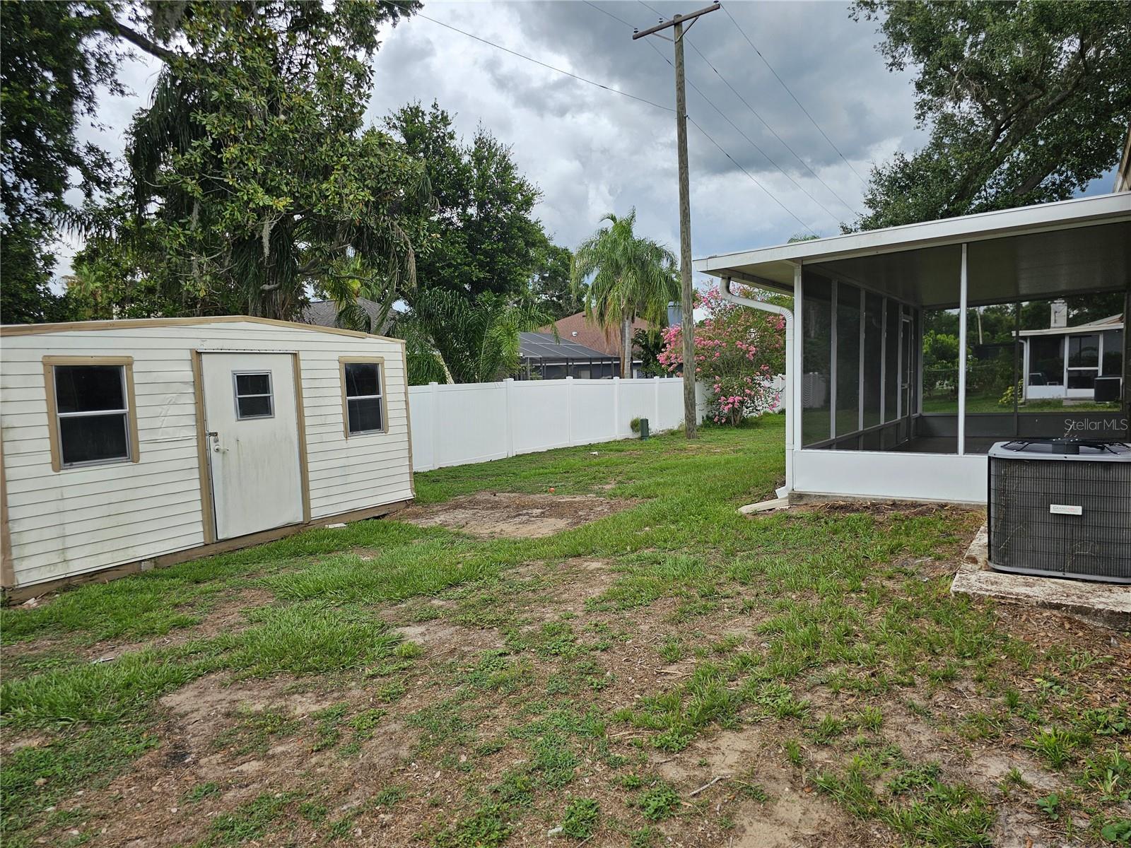 Image 36 of 56 For 505 Innergary Place