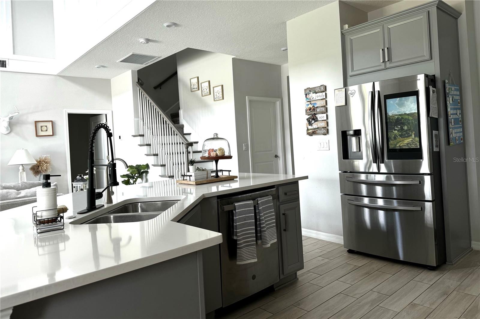 Listing photo id 11 for 33560 Castaway Loop