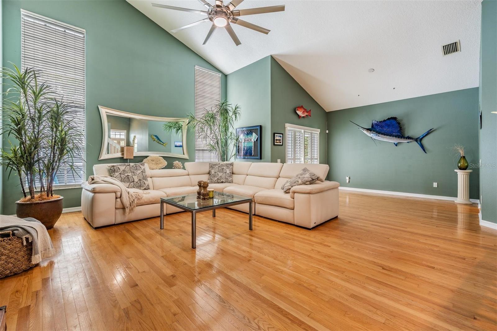 Image 3 of 34 For 9806 Bennington Drive