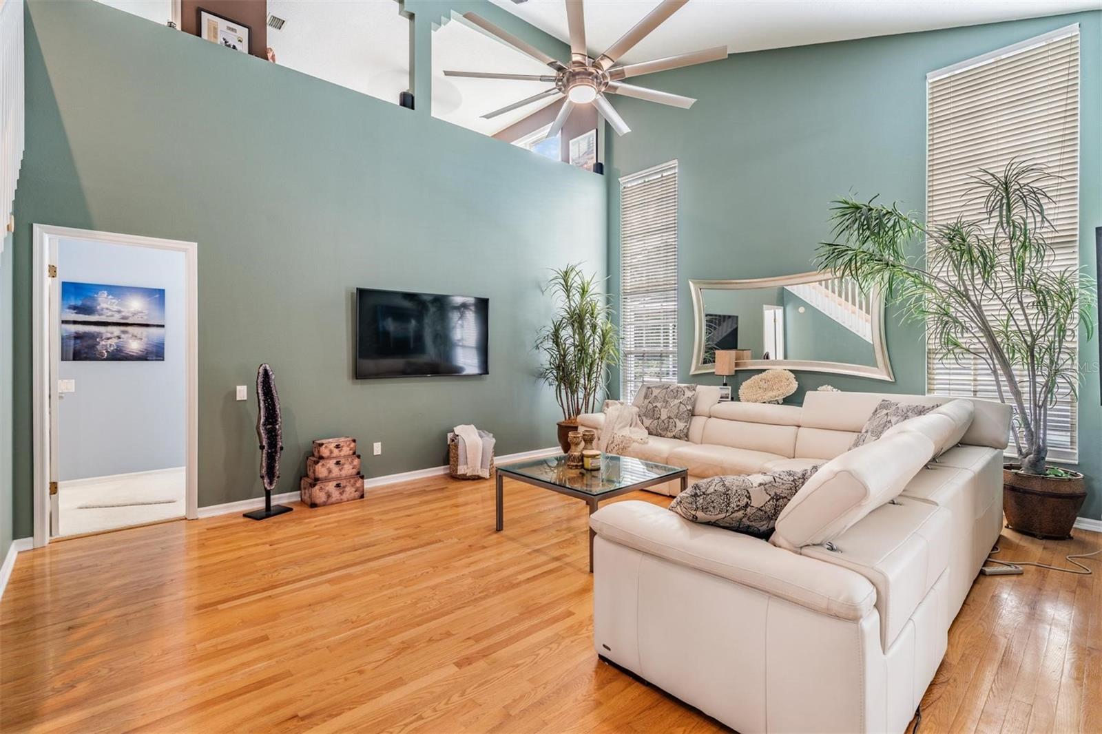 Image 4 of 34 For 9806 Bennington Drive