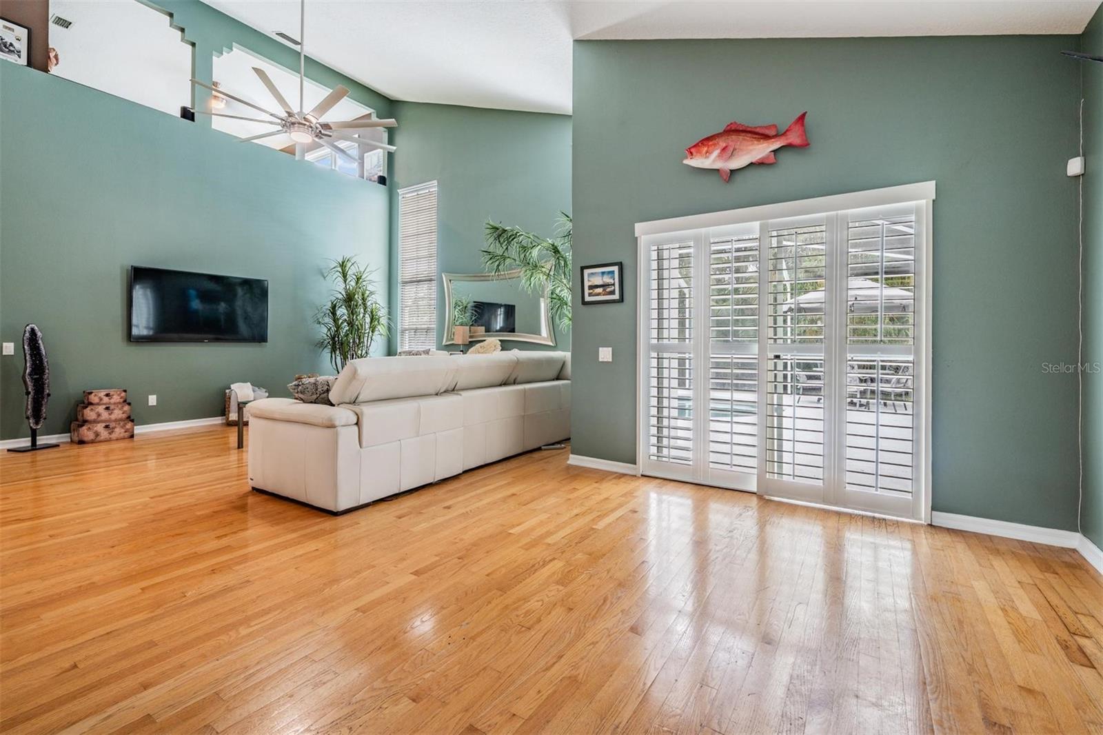 Image 6 of 34 For 9806 Bennington Drive