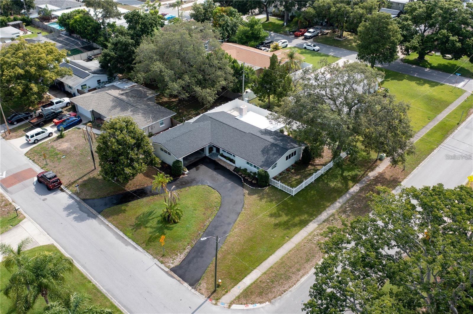 Details for 1801 Bellemeade Drive, CLEARWATER, FL 33755