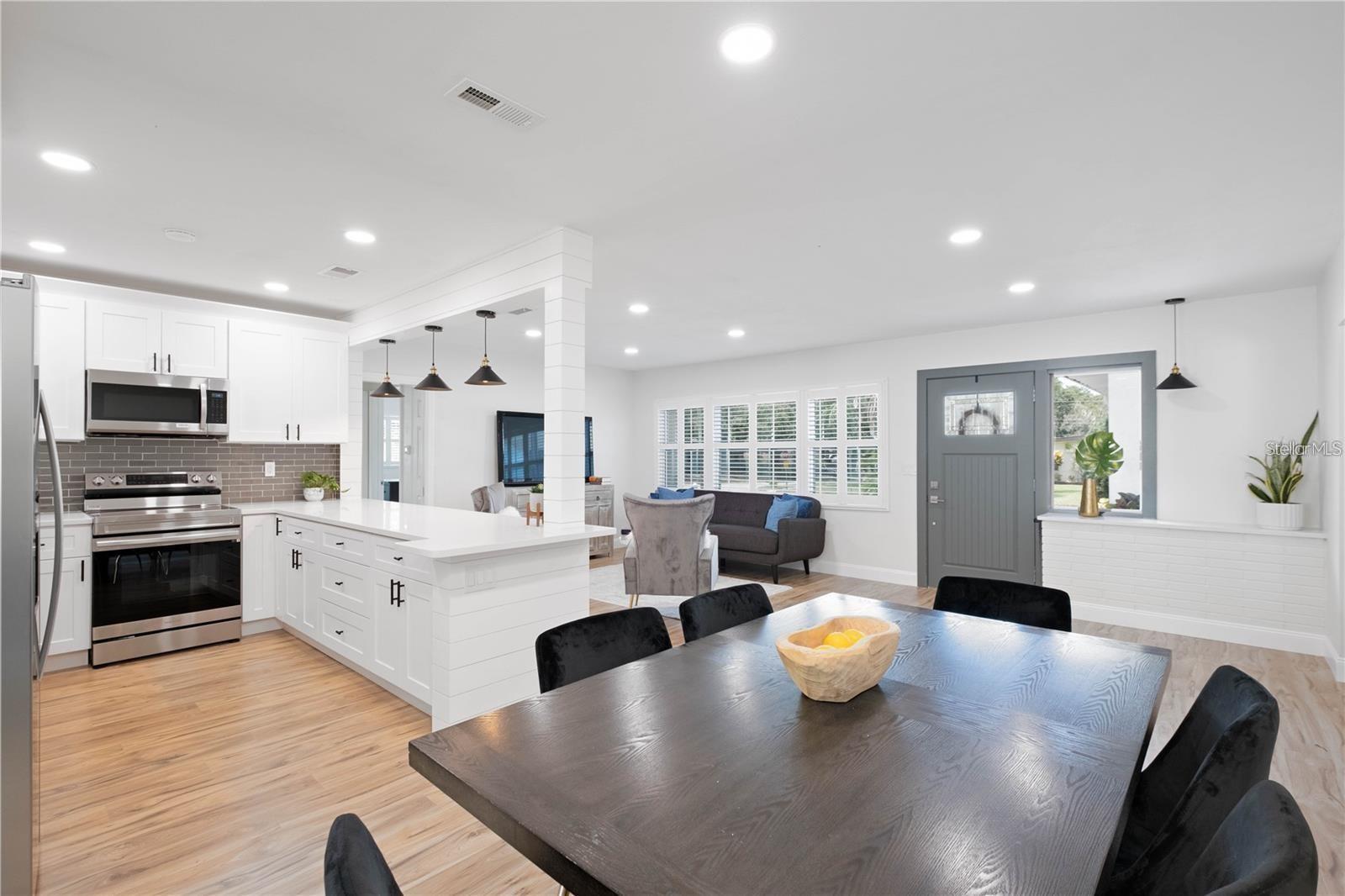 Image 13 of 38 For 1801 Bellemeade Drive
