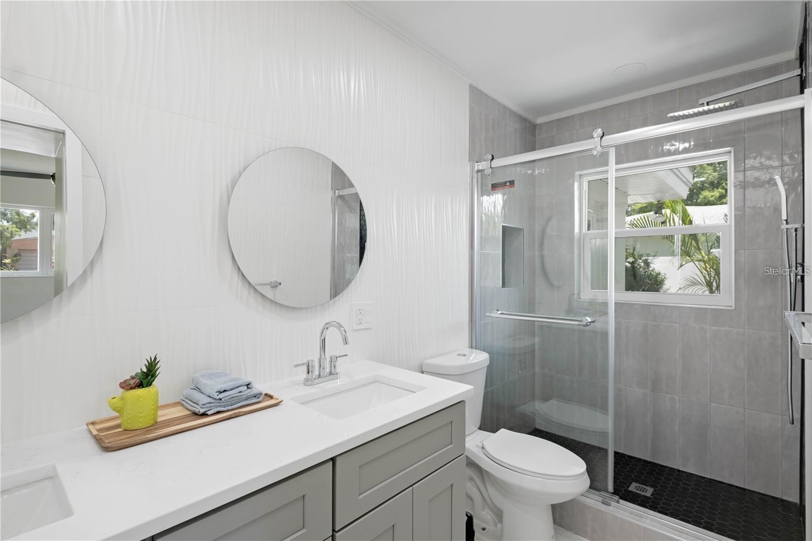 Image 18 of 38 For 1801 Bellemeade Drive