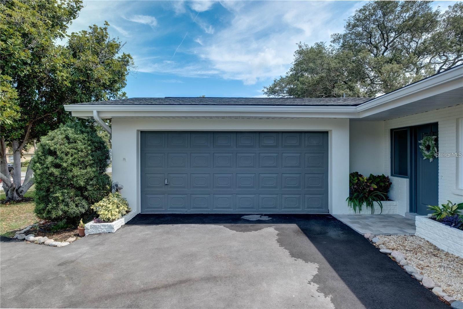 Image 3 of 38 For 1801 Bellemeade Drive