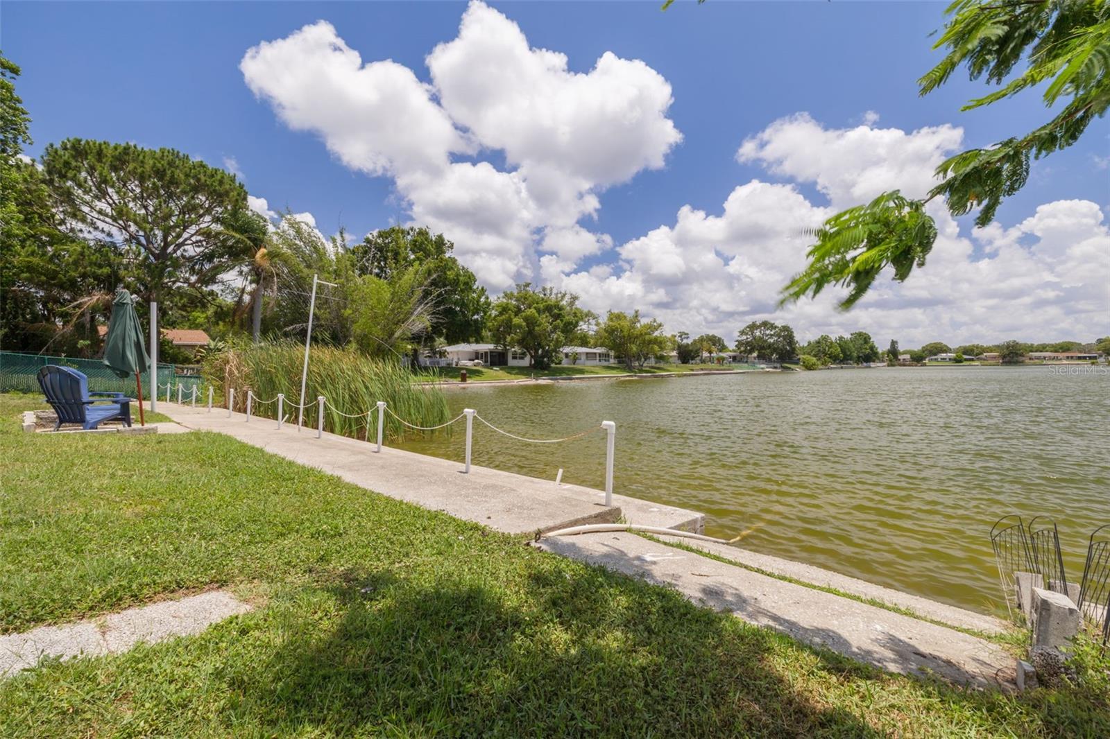 Listing photo id 22 for 8014 Lotus Drive