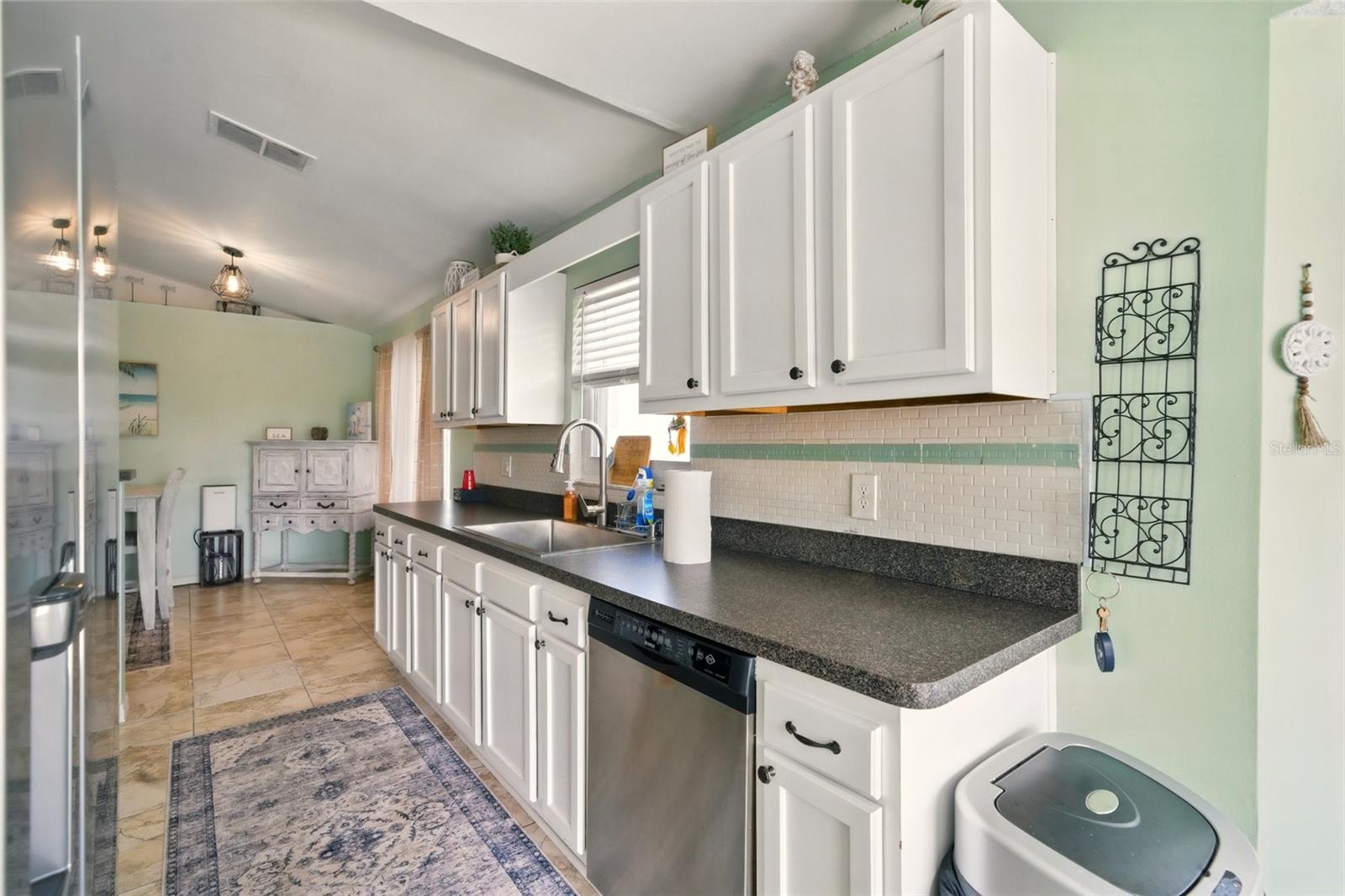 Image 17 of 42 For 3312 Holly Springs Drive