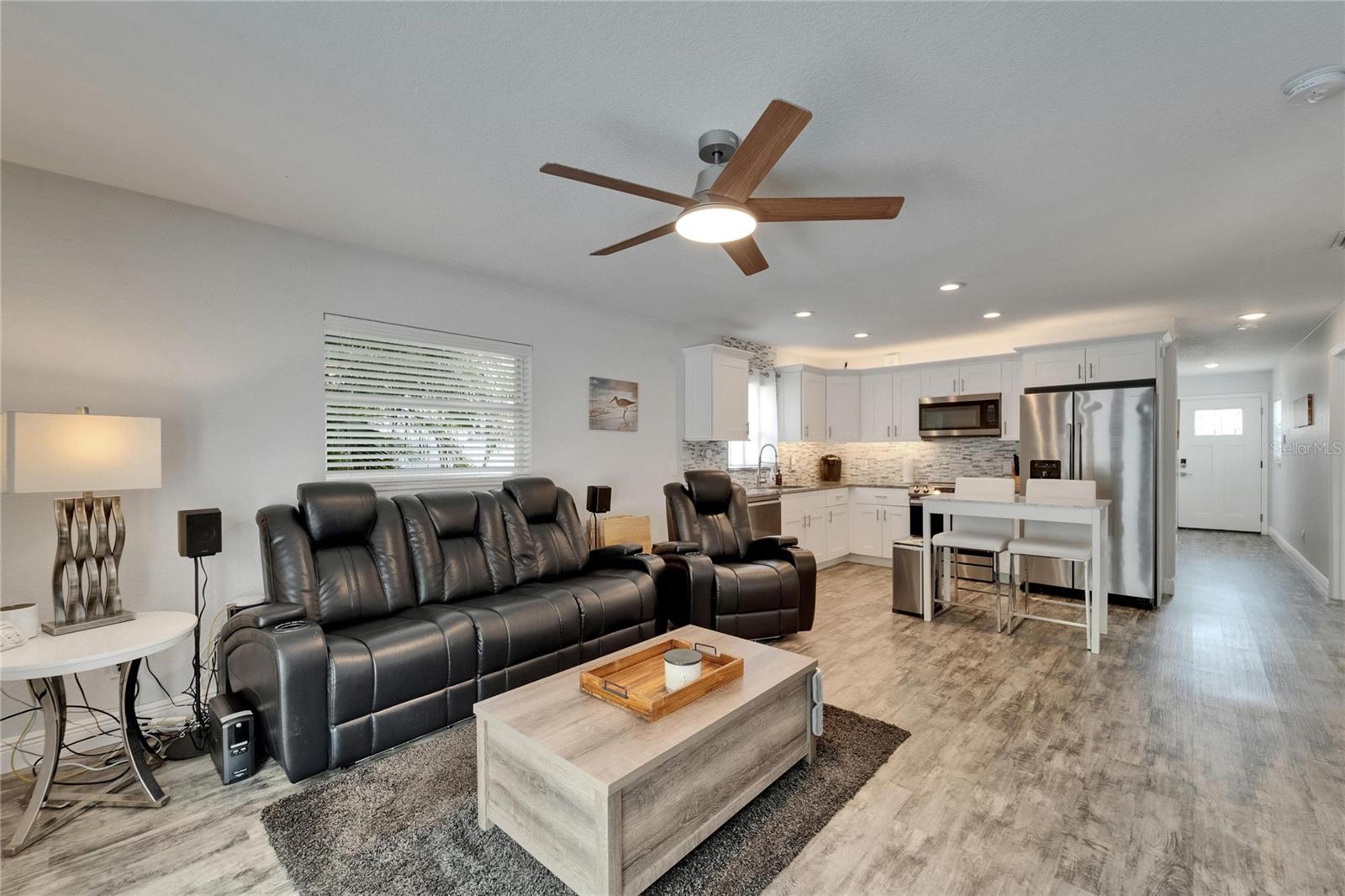 Image 10 of 34 For 719 58th Street S
