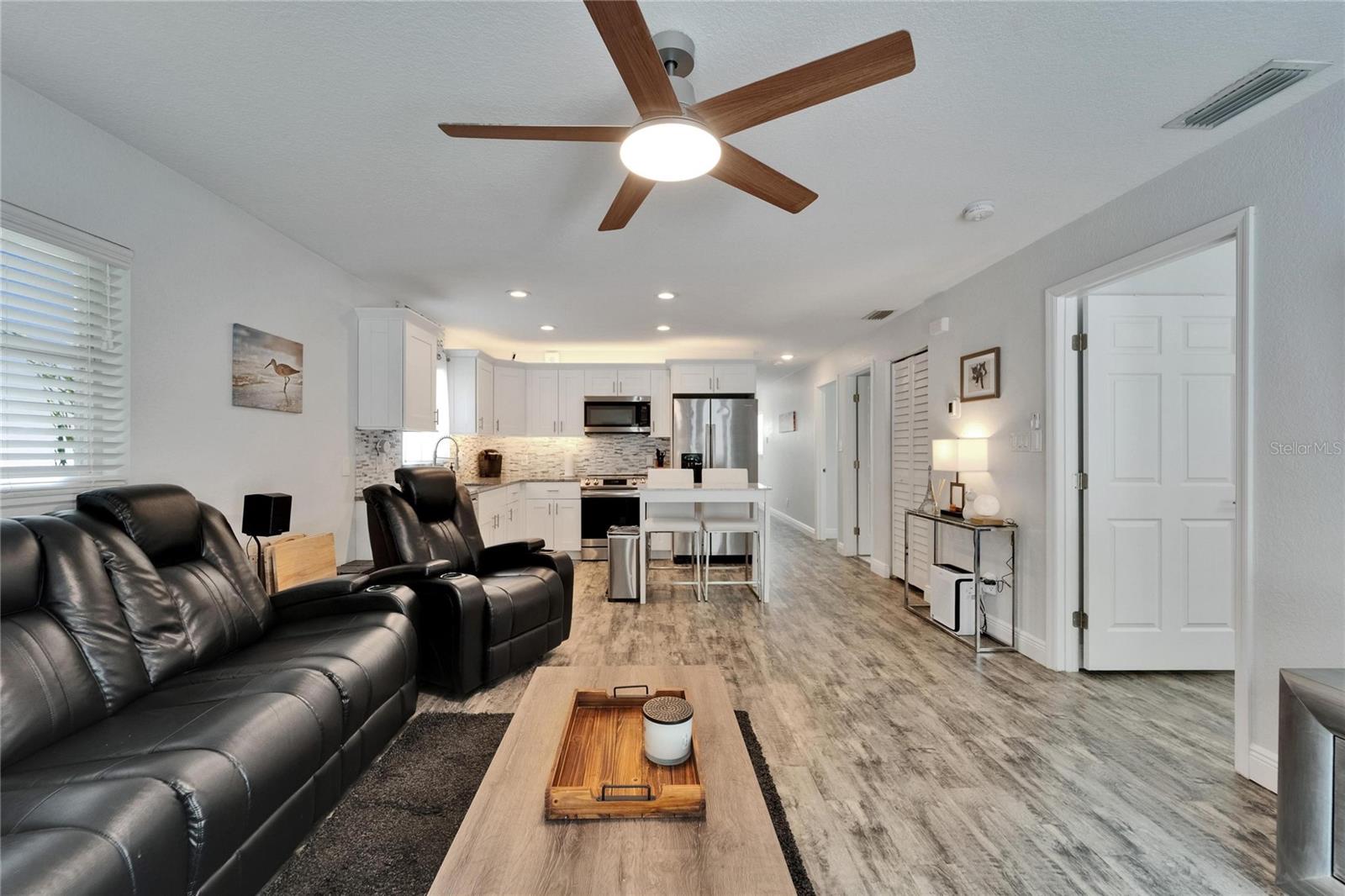 Image 11 of 34 For 719 58th Street S