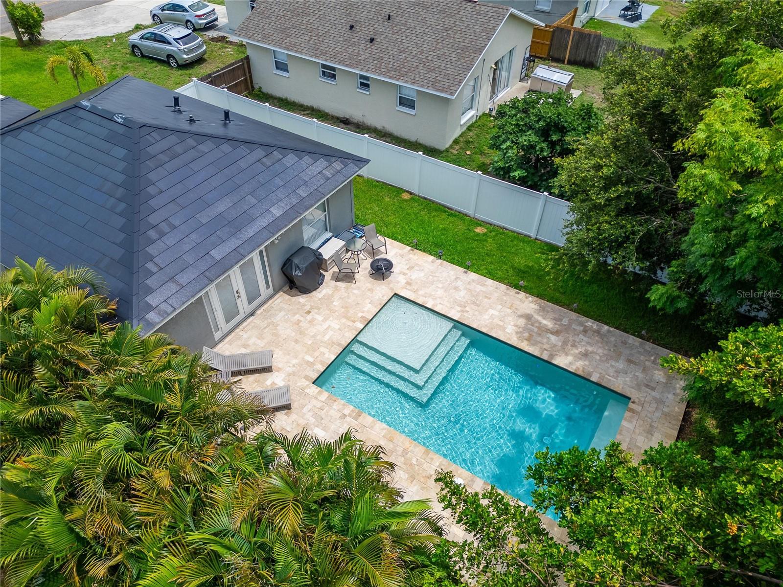 Image 3 of 34 For 719 58th Street S