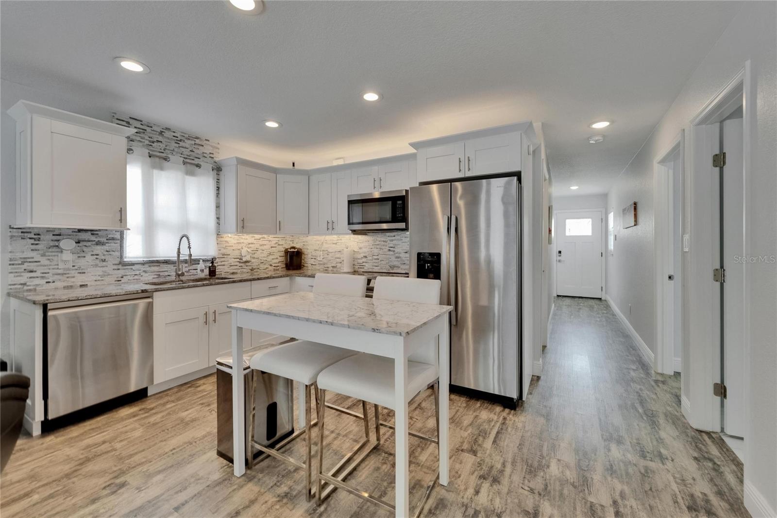 Image 4 of 34 For 719 58th Street S