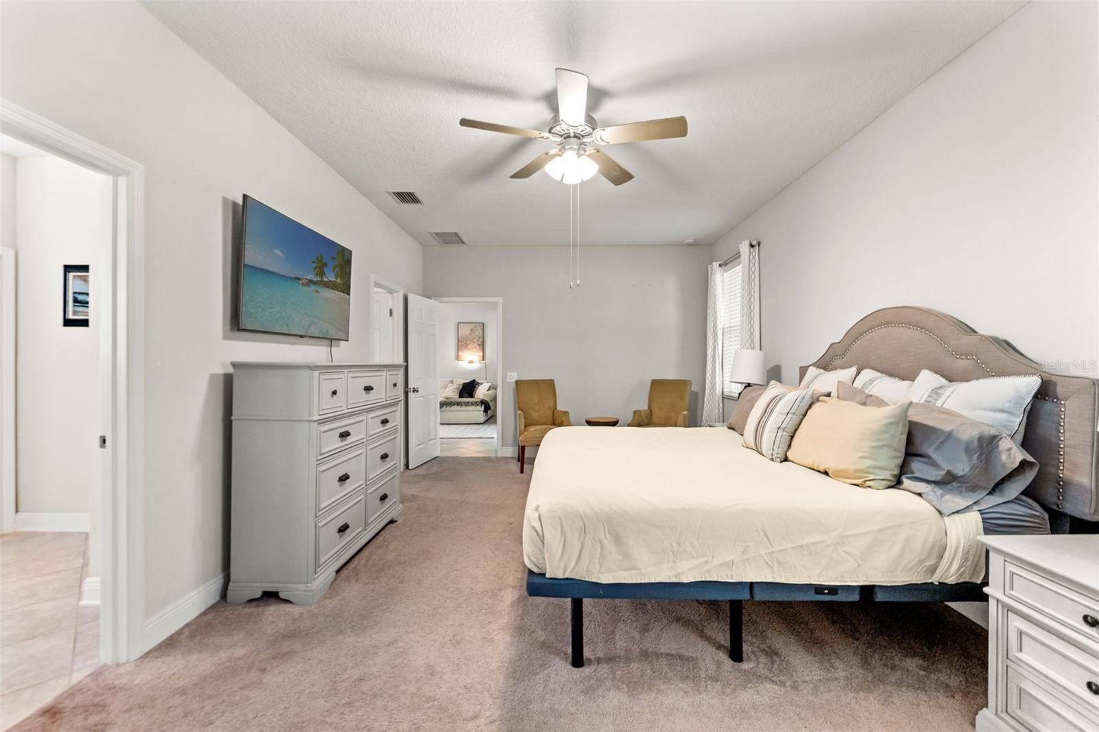 Image 16 of 49 For 18620 Rococo Road