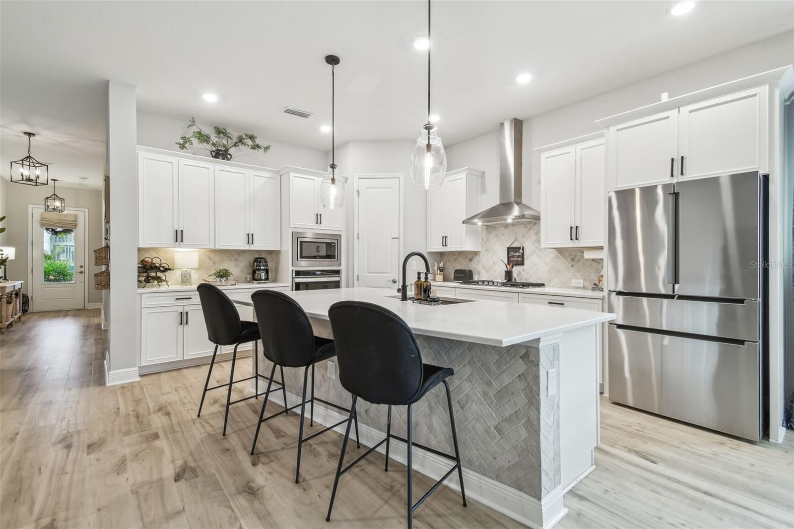 Image 11 of 85 For 7616 Paradiso Drive