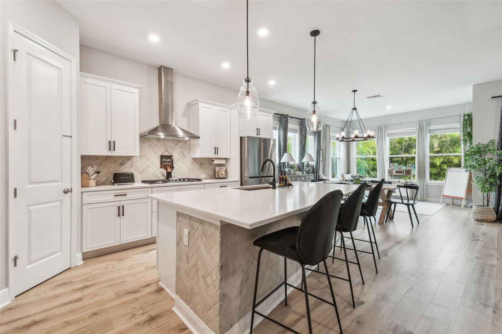 Image 12 of 85 For 7616 Paradiso Drive