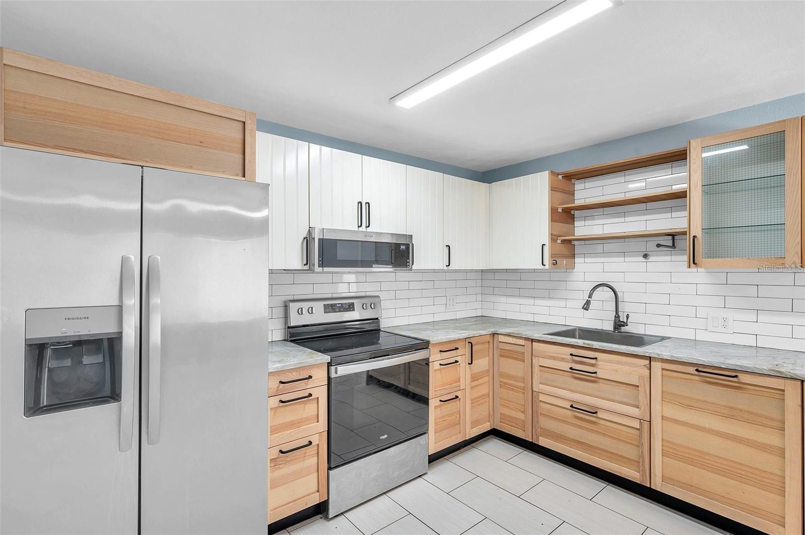 Image 11 of 61 For 1225 26th Street N