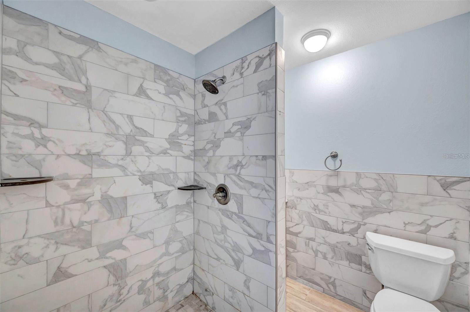 Image 15 of 61 For 1225 26th Street N